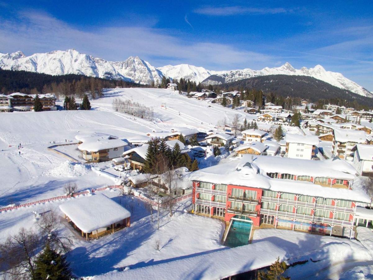 Das Hotel Eden - Das Aktiv- & Wohlfuehlhotel In Tirol Auf 1200M Hoehe 제펠드 인 티롤 외부 사진