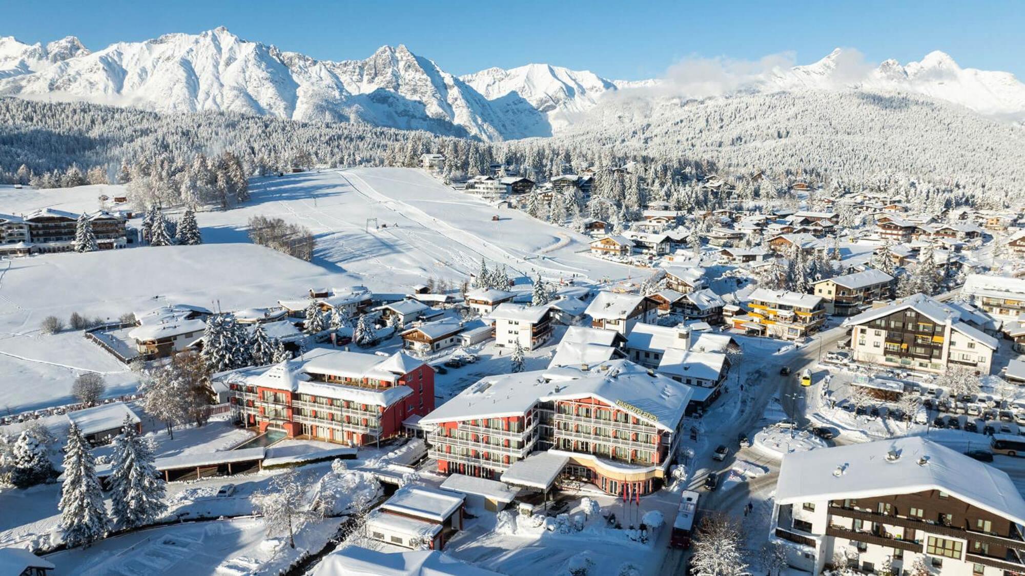 Das Hotel Eden - Das Aktiv- & Wohlfuehlhotel In Tirol Auf 1200M Hoehe 제펠드 인 티롤 외부 사진