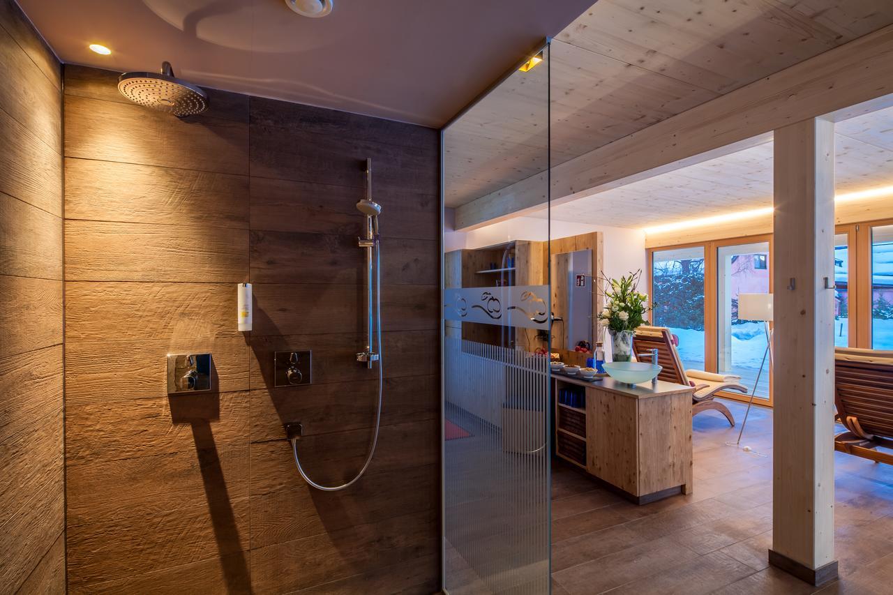 Das Hotel Eden - Das Aktiv- & Wohlfuehlhotel In Tirol Auf 1200M Hoehe 제펠드 인 티롤 외부 사진